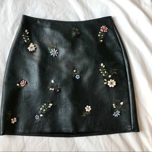 Zara Green Faux Leather Skirt With Embellishments